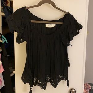 ASTR black off the shoulder top - large